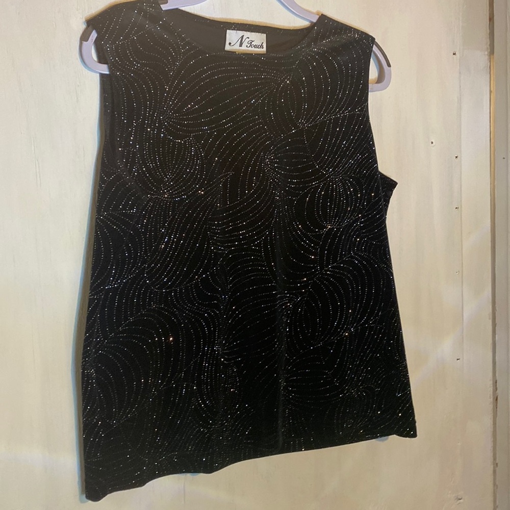 N Touch Sequined Velvet Sz L Posh Tank Top- Party!🥳
